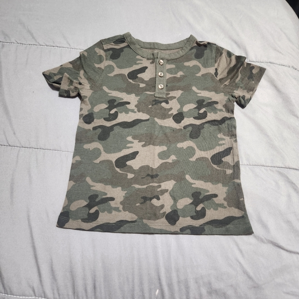 Camo Tee